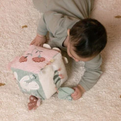 Activiteitenkubus Soft Flowers & Butterflies - Little Dutch -Little Thingz little dutch activiteitenkubus soft flowers butter 2