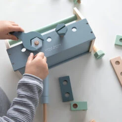 Houten Gereedschapskist 20-delig - Little Dutch +3 Jr -Little Thingz little dutch houten gereedschapskist 20 delig litt 3
