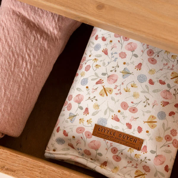 Little Dutch Badcape Flowers & Butterflies - 75x75 Cm 7 Little Dutch Badcape Flowers & Butterflies - 75x75 Cm - Afbeelding 7