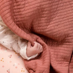 Little Dutch Badcape Pure Pink Blush - 75x75 Cm 15 Little Dutch Badcape Pure Pink Blush - 75x75 Cm -Little Thingz little dutch little dutch badcape pure pink blush 7