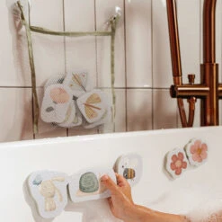 Little Dutch Badspeelgoed Foam Figuren Sailors Bay -Little Thingz little dutch little dutch badspeelgoed foam figure 11