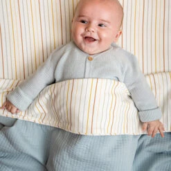 Little Dutch Luieretui Pure Soft Blue 10 Little Dutch Luieretui Pure Soft Blue -Little Thingz little dutch little dutch luieretui pure soft blue 3